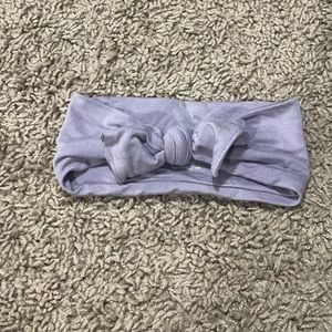 Kyte bows in Taro and Sage, 0-3 months size!